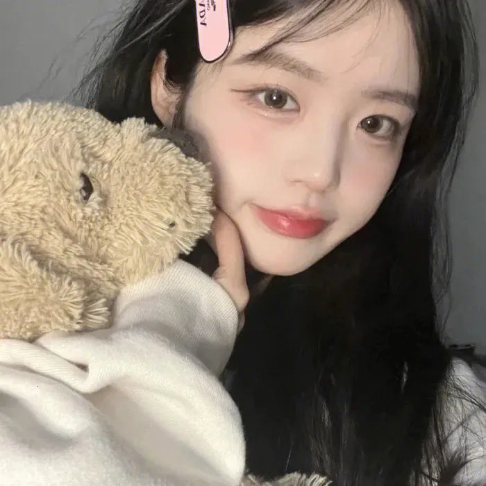 在江边